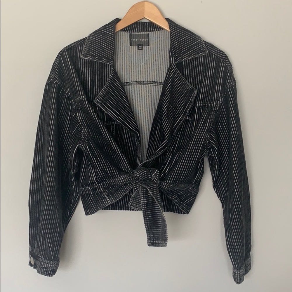 Cropped jacket
